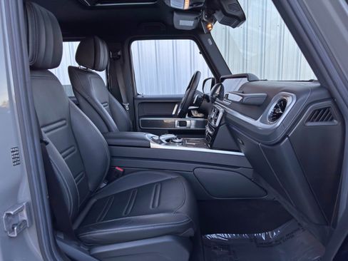 Used 2021 Mercedes-Benz G 550 w/ AMG Line image 16