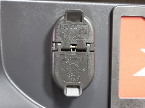 Used 2020 Jeep Gladiator Rubicon image 38