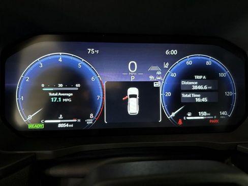 Used 2025 Toyota Land Cruiser image 14