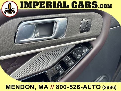 New 2026 Ford Explorer Platinum image 14