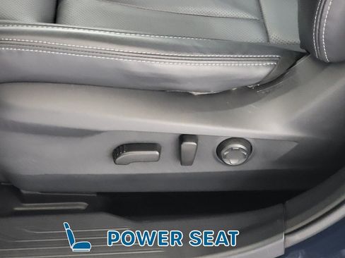 Used 2023 Subaru Outback Limited AWD/4WD image 15
