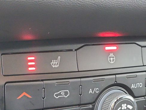 Certified 2024 Dodge Durango R/T image 25