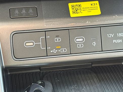 New 2026 Hyundai Kona SEL Premium AWD/4WD image 32