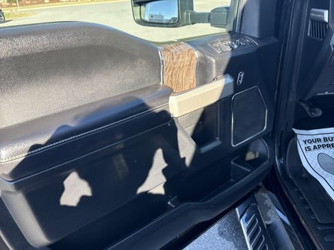 Used 2017 Ford F350 Lariat w/ Snow Plow Prep Package image 16