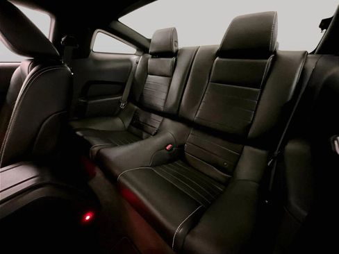 Used 2012 Ford Mustang GT Premium RWD image 26
