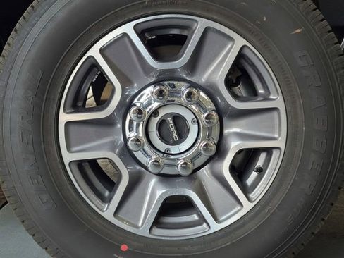 New 2025 Ford F350 XLT image 13