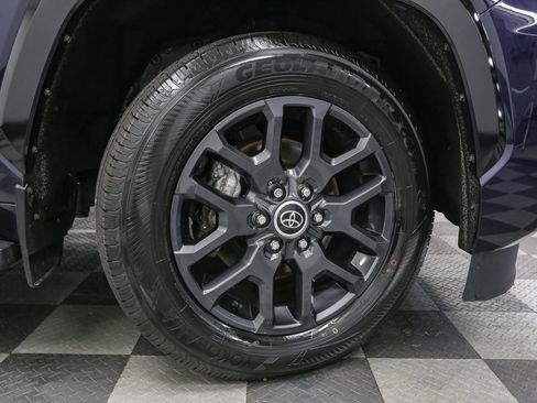 Used 2023 Toyota Sequoia Platinum image 15