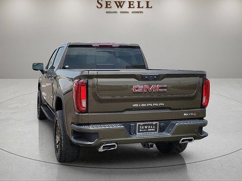 Used 2024 GMC Sierra 1500 AT4 w/ AT4 Premium Package AWD/4WD image 3