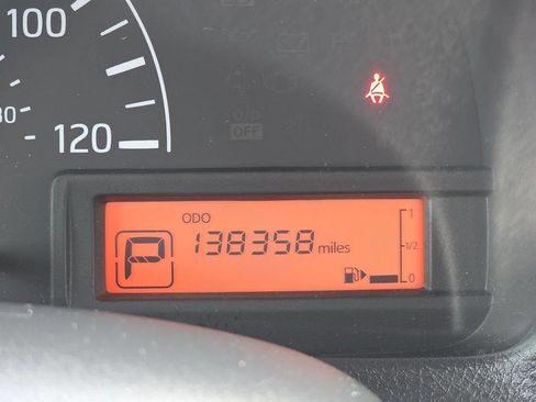 Used 2017 Nissan NV200 SV w/ Technology Package image 19