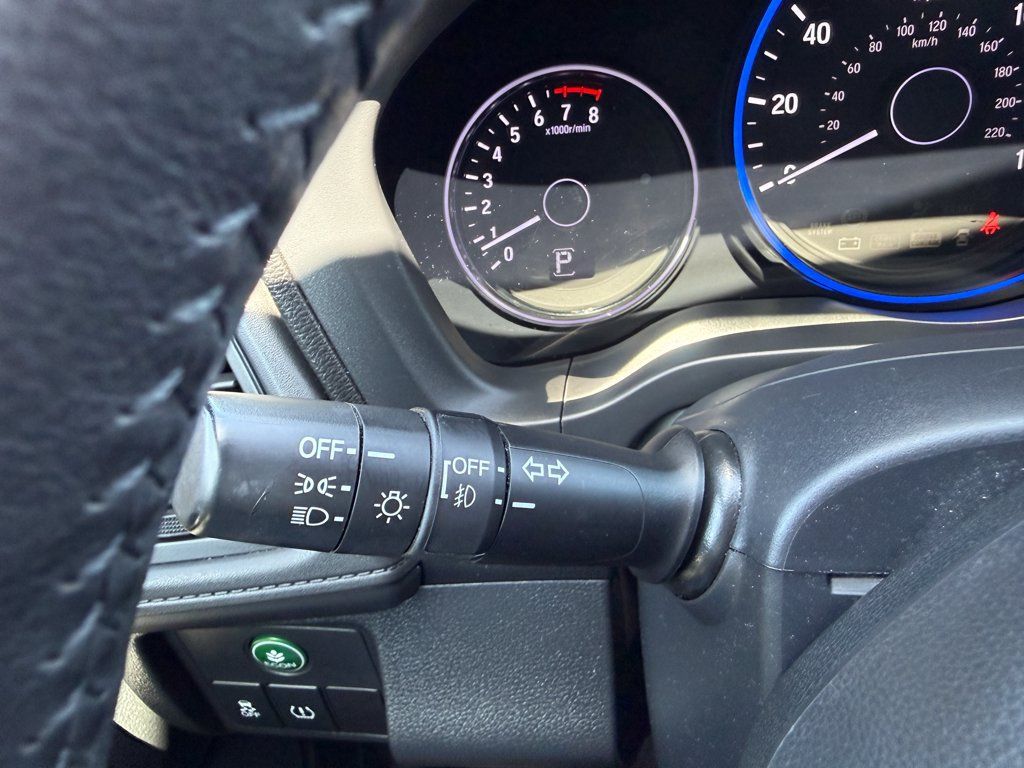 Used 2021 Honda HR-V Sport image 23