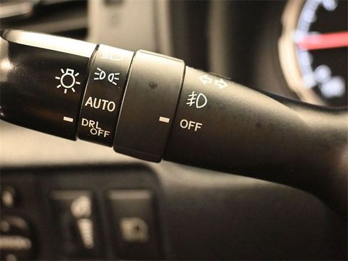 Used 2021 Toyota 4Runner Nightshade image 28