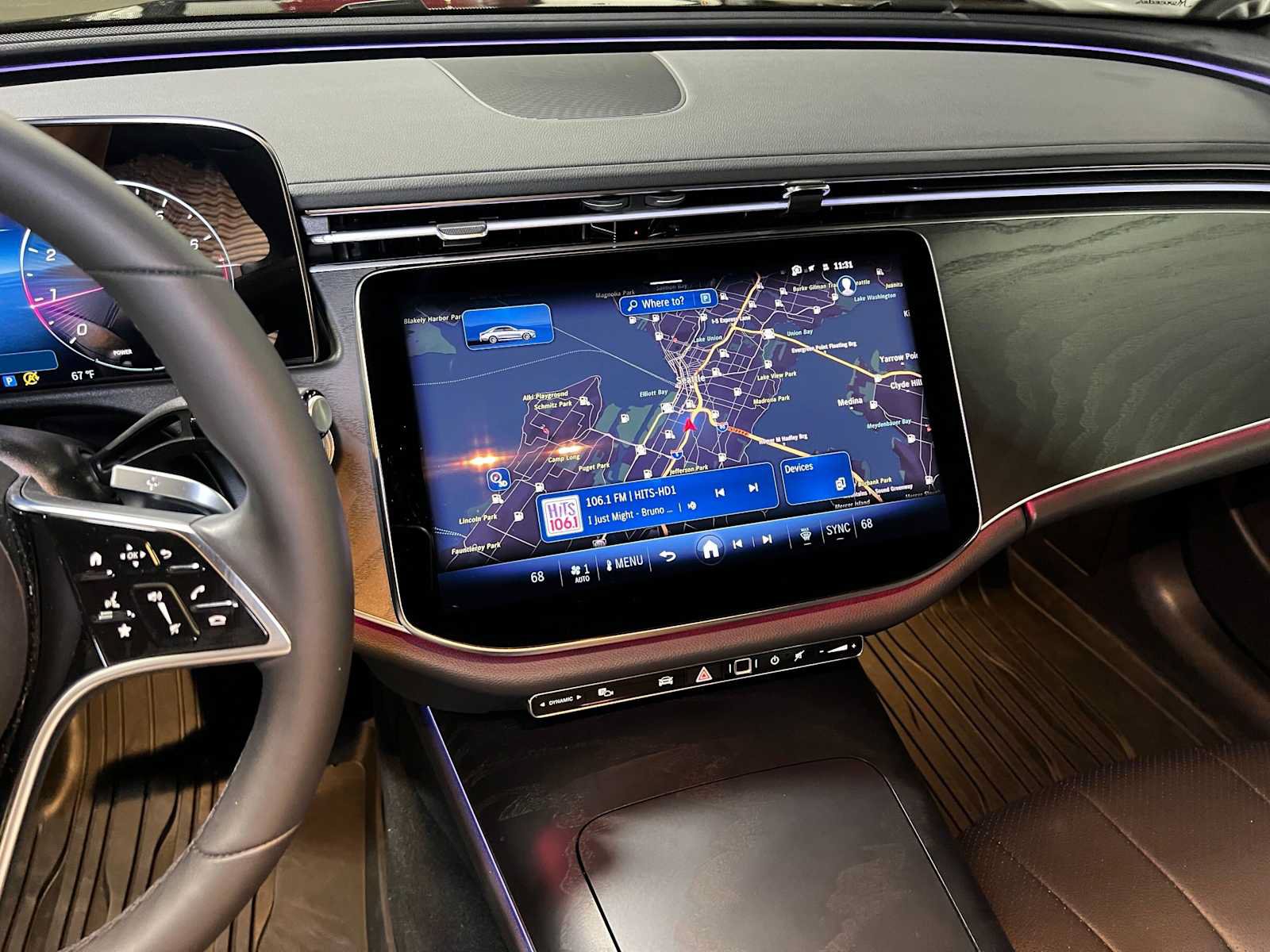 Used 2026 Mercedes-Benz E 350 4MATIC Sedan image 33