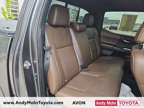 Used 2016 Toyota Tacoma Limited w/ Towing Package AWD/4WD image 34