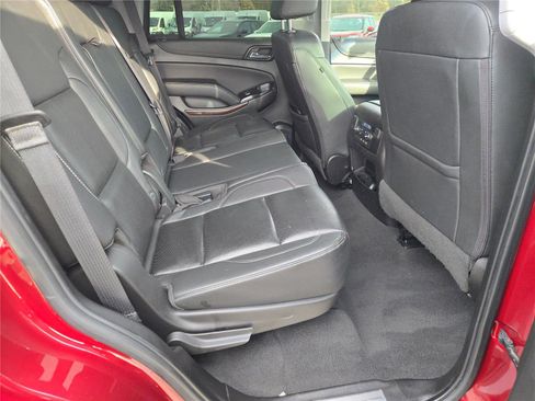 Used 2019 GMC Yukon SLT w/ Open Road Package image 11