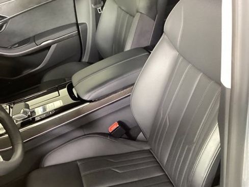 Certified 2023 Audi A8 L 3.0T image 12