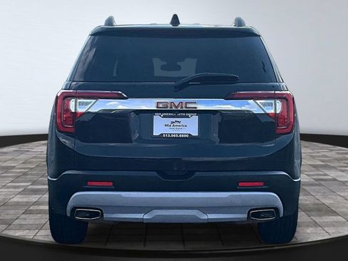Used 2023 GMC Acadia SLT AWD/4WD image 4