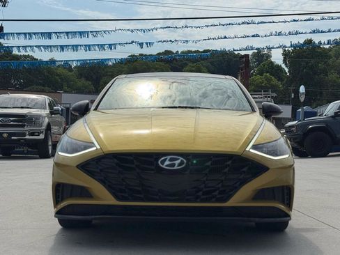 Used 2021 Hyundai Sonata SEL Plus w/ Tech Package FWD image 2