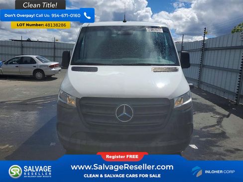 Used 2022 Mercedes-Benz Sprinter 1500 image 7