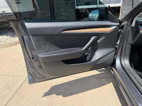 Used 2023 Tesla Model 3 Long Range AWD/4WD image 18