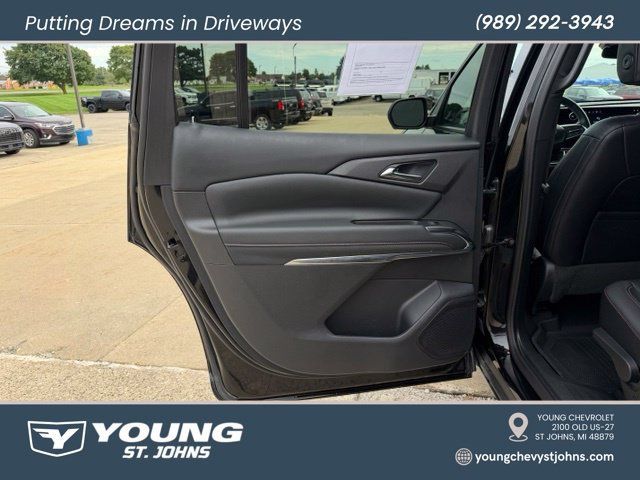 Certified 2024 Chevrolet Traverse Z71 AWD/4WD image 35
