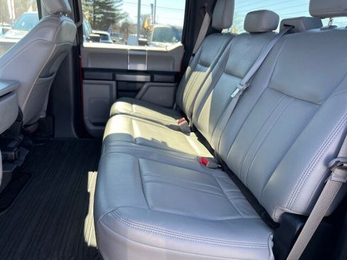 Used 2018 Ford F150 XLT w/ Equipment Group 302A Luxury image 19