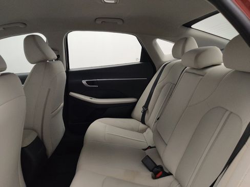 Used 2025 Hyundai Sonata SEL FWD image 18