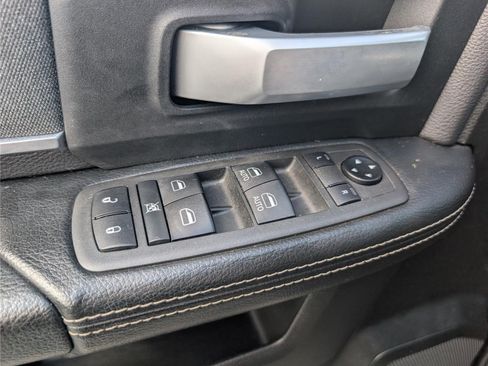 Used 2022 RAM 2500 Big Horn w/ Night Edition AWD/4WD image 22