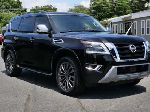 Used 2023 Nissan Armada Platinum w/ Captain's Chairs Package RWD image 10