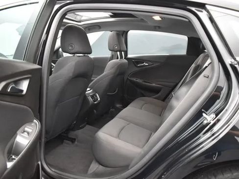 Used 2023 Chevrolet Malibu LT FWD image 15