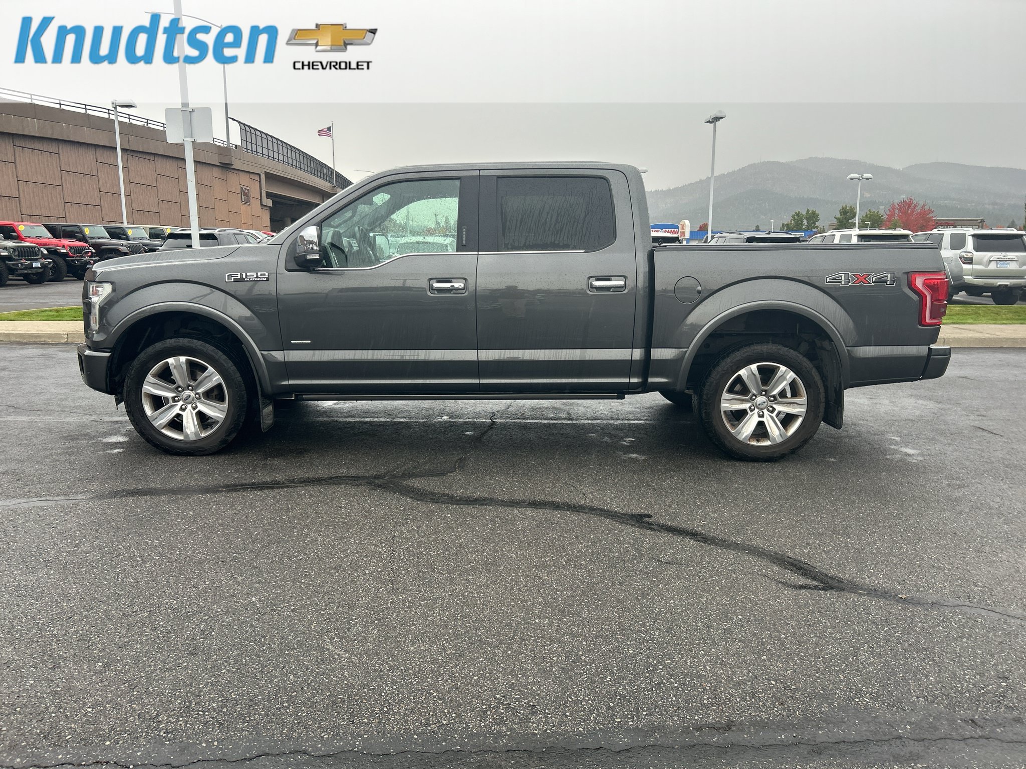 Used 2016 Ford F150 Platinum w/ Technology Package AWD/4WD image 4