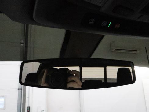 Used 2022 Chevrolet Silverado 2500 LT w/ Convenience Package image 47