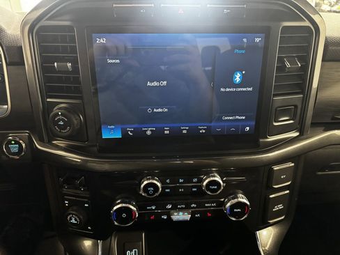 Used 2022 Ford F150 XLT w/ Equipment Group 302A High AWD/4WD image 13