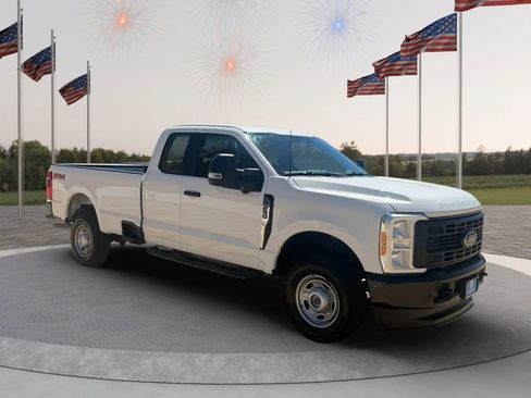 Used 2023 Ford F250 XL w/ 360-Degree Camera Package image 8