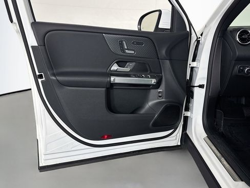 Certified 2026 Mercedes-Benz GLB 250 image 20