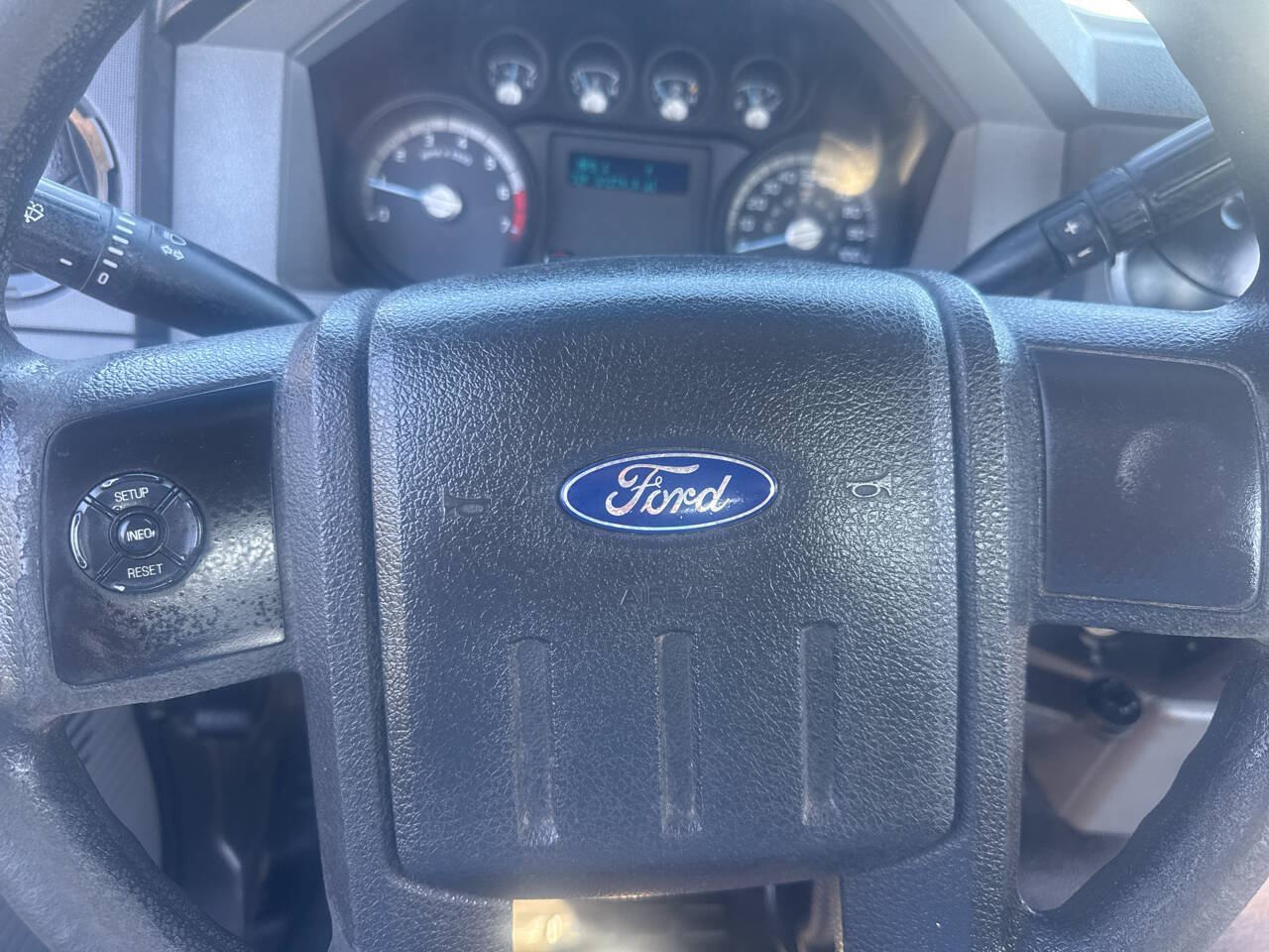 Used 2012 Ford F250 XL w/ Snow Plow Prep Pkg AWD/4WD image 20