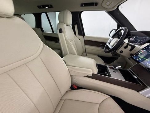 Used 2024 Land Rover Range Rover SE AWD/4WD image 45
