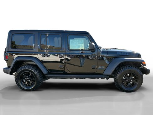 Used 2023 Jeep Wrangler Unlimited image 6