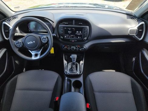 Certified 2024 Kia Soul LX w/ Option Group 015 FWD image 16