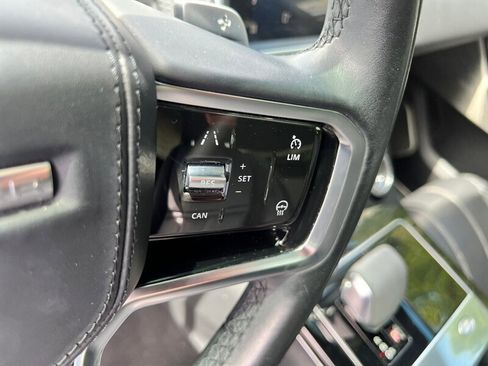 Used 2021 Land Rover Range Rover Velar R-Dynamic S AWD/4WD image 37