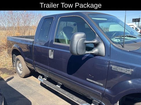 Used 2002 Ford F250 XLT image 2