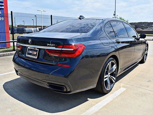 Used 2019 BMW 740i w/ Executive Package RWD image 7
