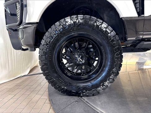 Used 2024 Ford F250 King Ranch AWD/4WD image 12