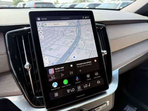 Certified 2026 Volvo XC90 B6 Plus AWD/4WD image 20