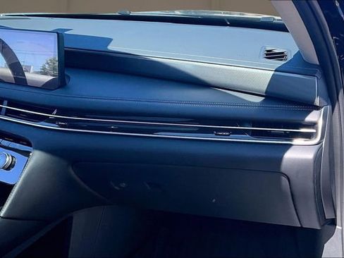 Certified 2026 INFINITI QX60 Luxe w/ Cargo Package AWD/4WD image 17