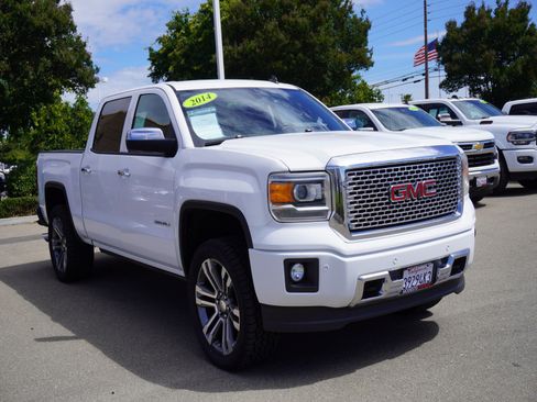 Used 2014 GMC Sierra 1500 Denali w/ Suspension Package, Off-Road AWD/4WD image 1