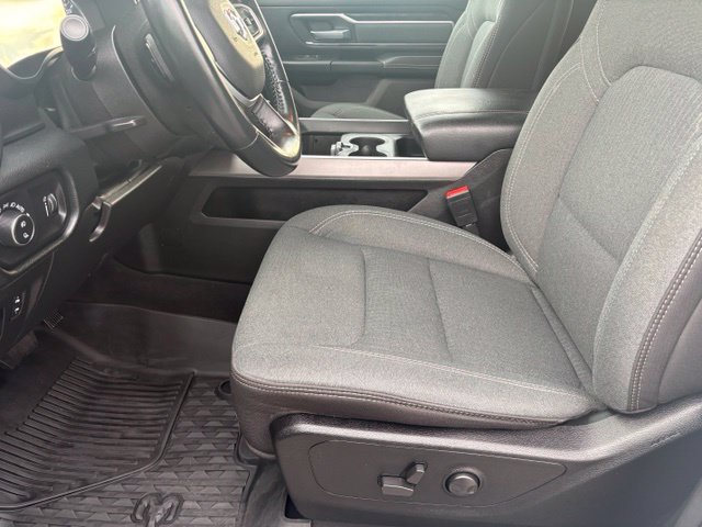 Used 2022 RAM 1500 Big Horn AWD/4WD image 11
