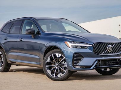 New 2026 Volvo XC60 B5 Plus w/ Protection Package Premier