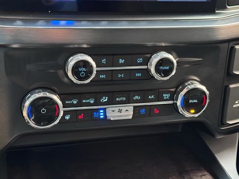 Used 2024 Ford F250 Lariat image 40