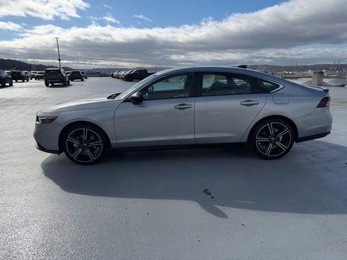 Certified 2024 Honda Accord Sport image 7