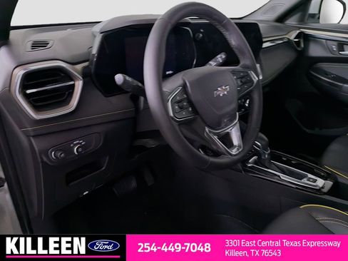 Used 2024 Chevrolet TrailBlazer ACTIV w/ Convenience Package FWD image 10